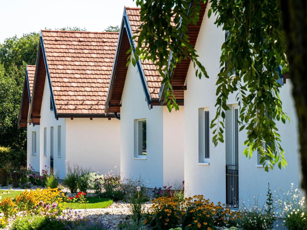Ugo Apartman Halászi Dış mekan fotoğraf