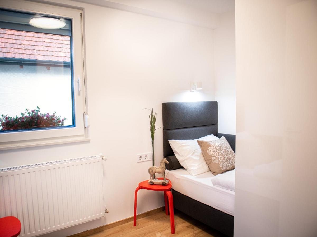 Ugo Apartman Halászi Dış mekan fotoğraf