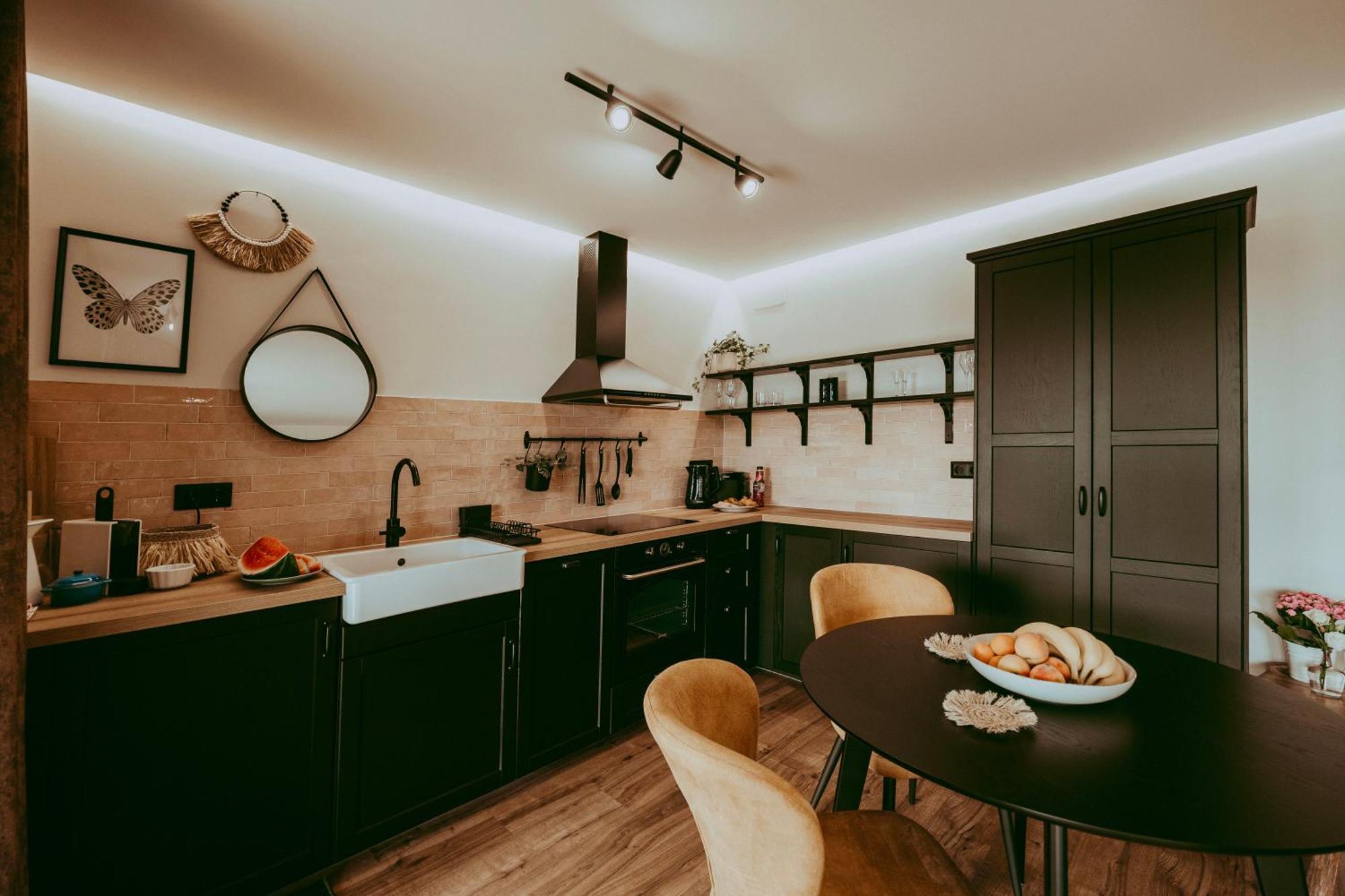 Ugo Apartman Halászi Dış mekan fotoğraf